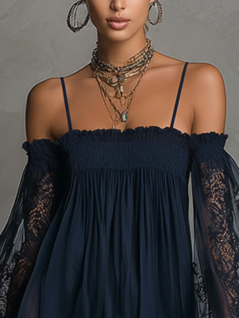 Noëlle | Robe Courte en Mousseline Bleu Marine à Dentelle et Épaules Dénudées